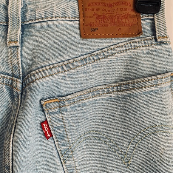 Levi’s Premium Big E 501 - Picture 3 of 5